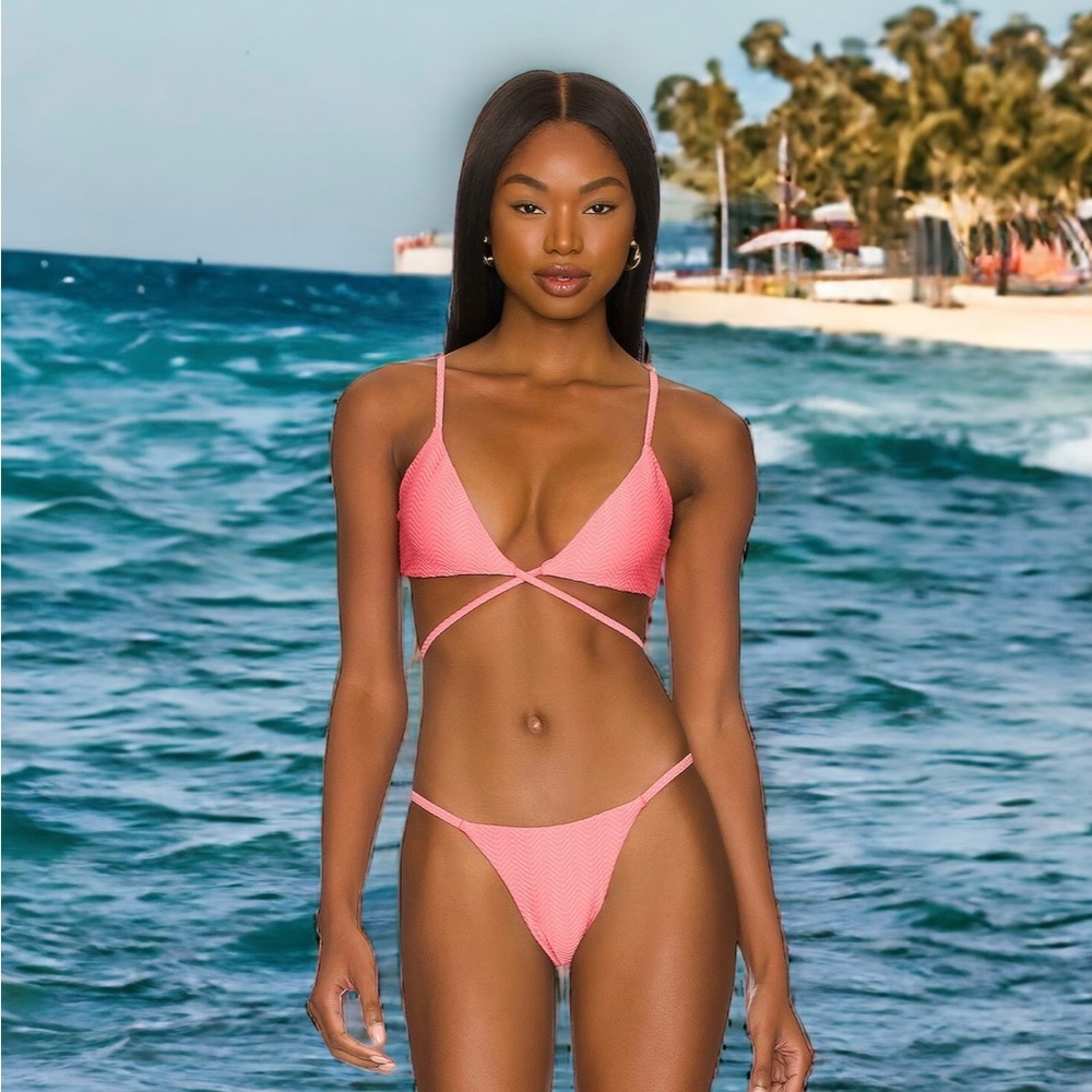 NEW Bikini Set Monday Swimwear St Martins Top Barbados Bottom Azalea Pink Small